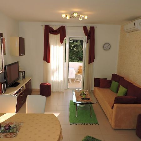 Apartman Legin Фажана Екстер'єр фото