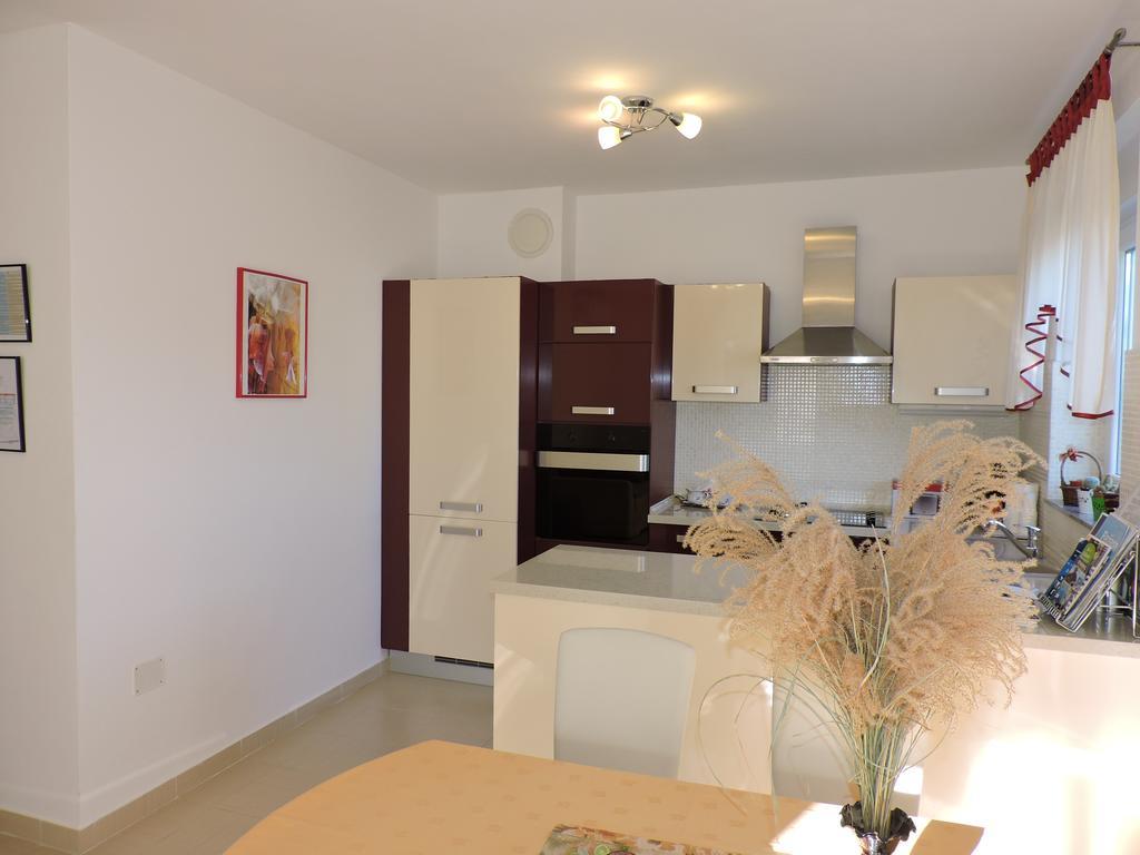 Apartman Legin Фажана Екстер'єр фото
