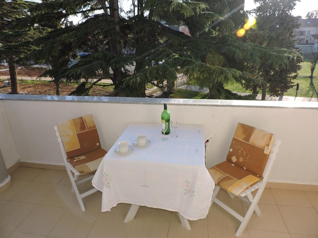 Apartman Legin Фажана Екстер'єр фото
